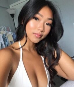 date asian women