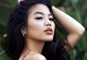 hot Philippines woman