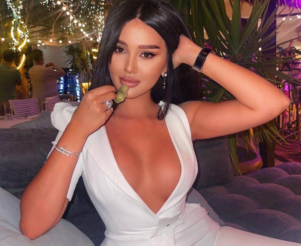 Attractive Armenian girl