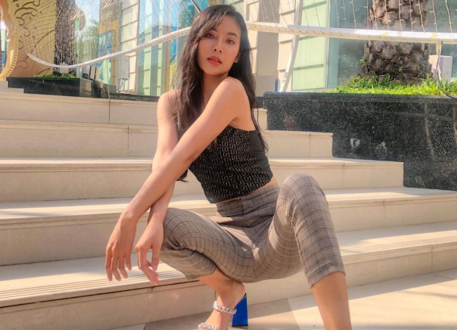 Chinese pretty lady