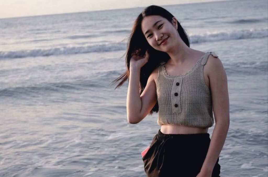 Cute Chinese wife
