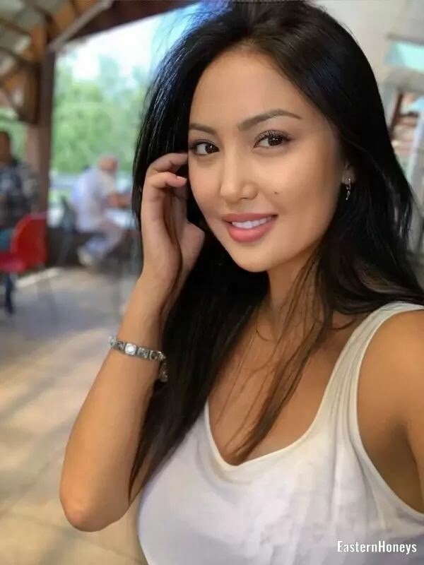 Zhanna, 40
