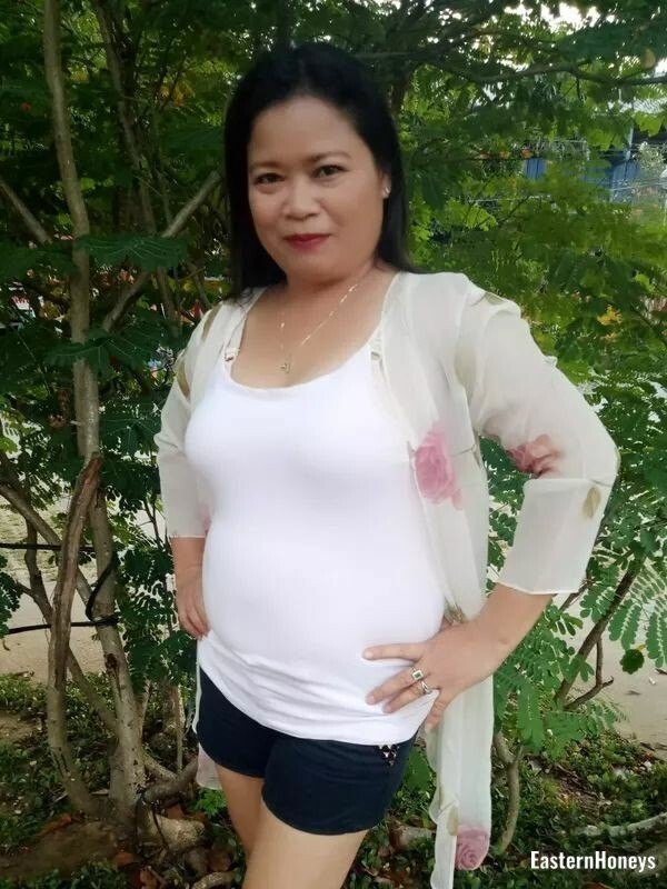 Alfonso, 47