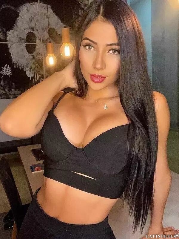 Azadeh, 23
