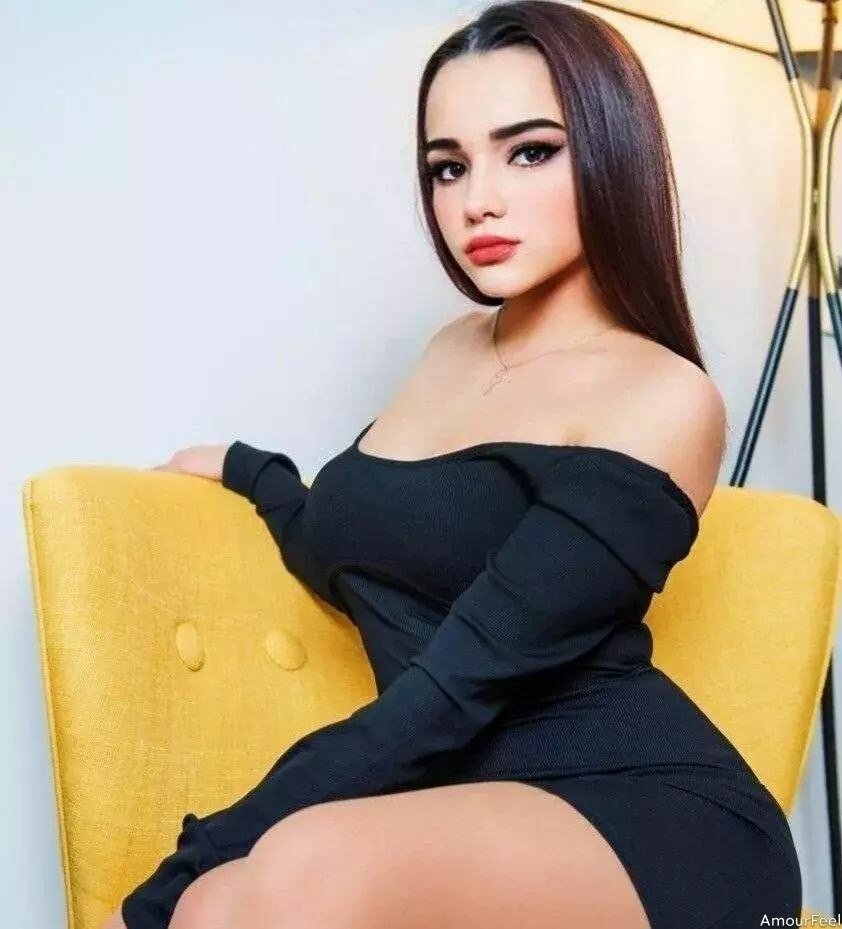 Fariba, 24